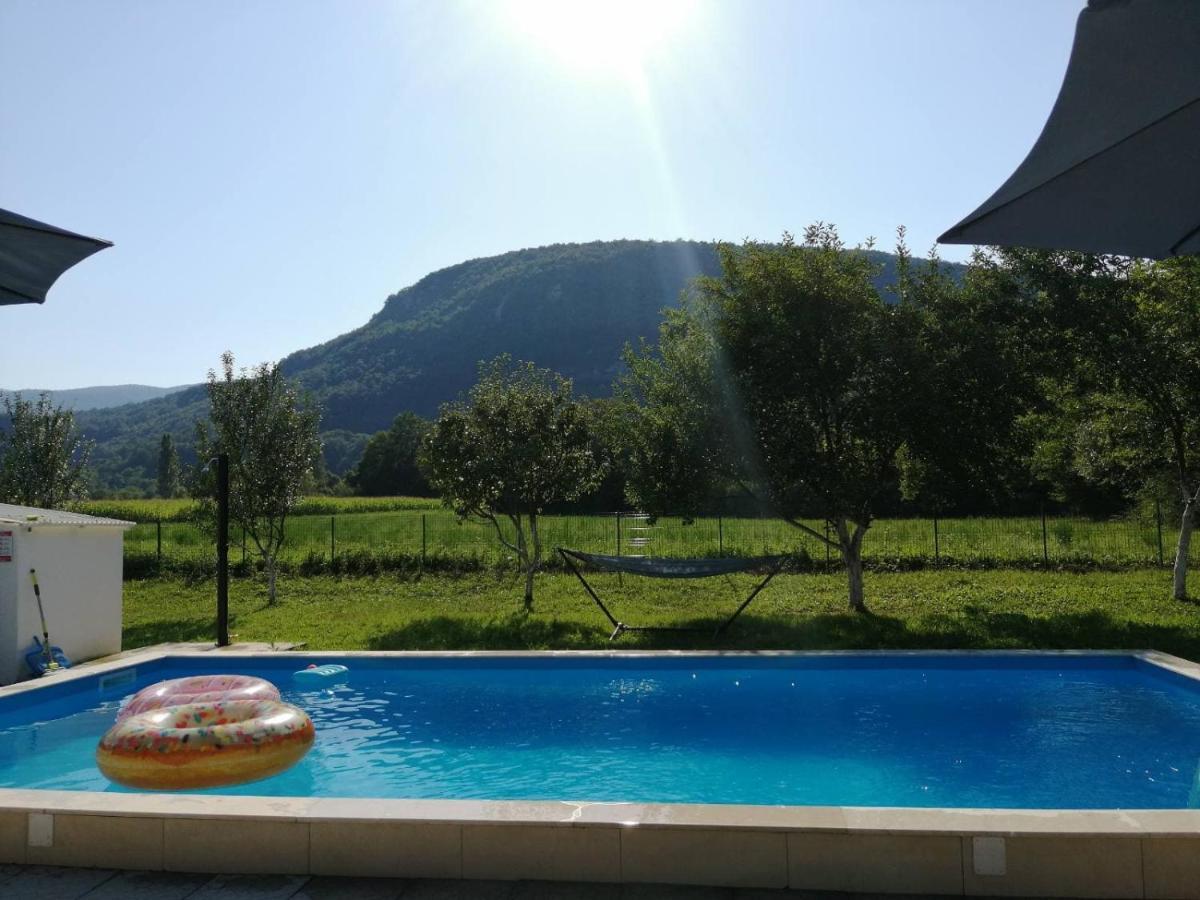 Holiday Home Adna Bihac Luaran gambar