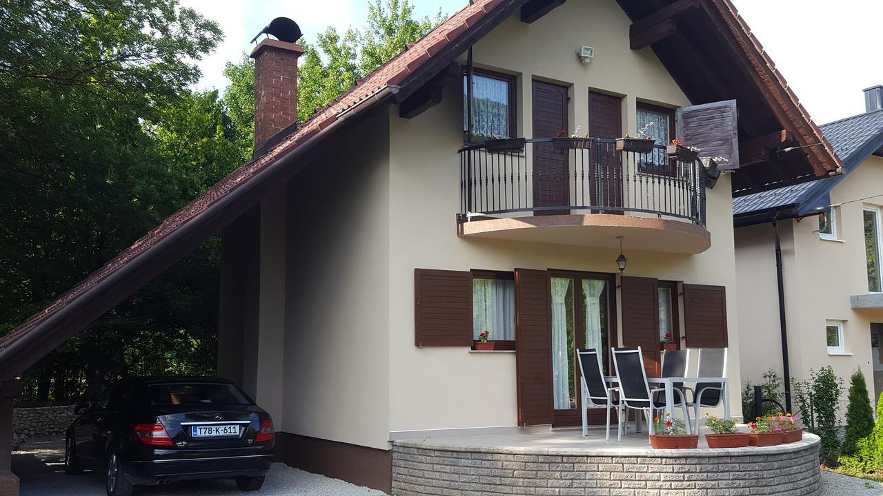 Holiday Home Adna Bihac Luaran gambar
